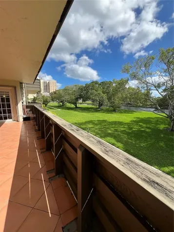 8335 SW 72nd Avenue Miami FL 33143