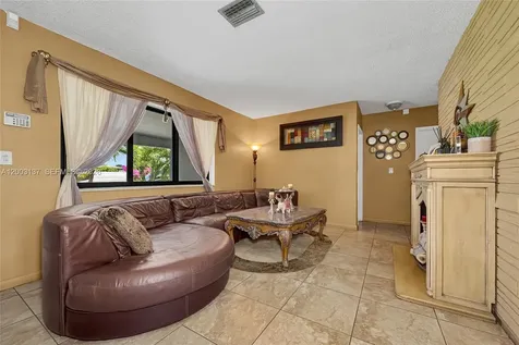 2630 Everglades Drive Miramar FL 33023