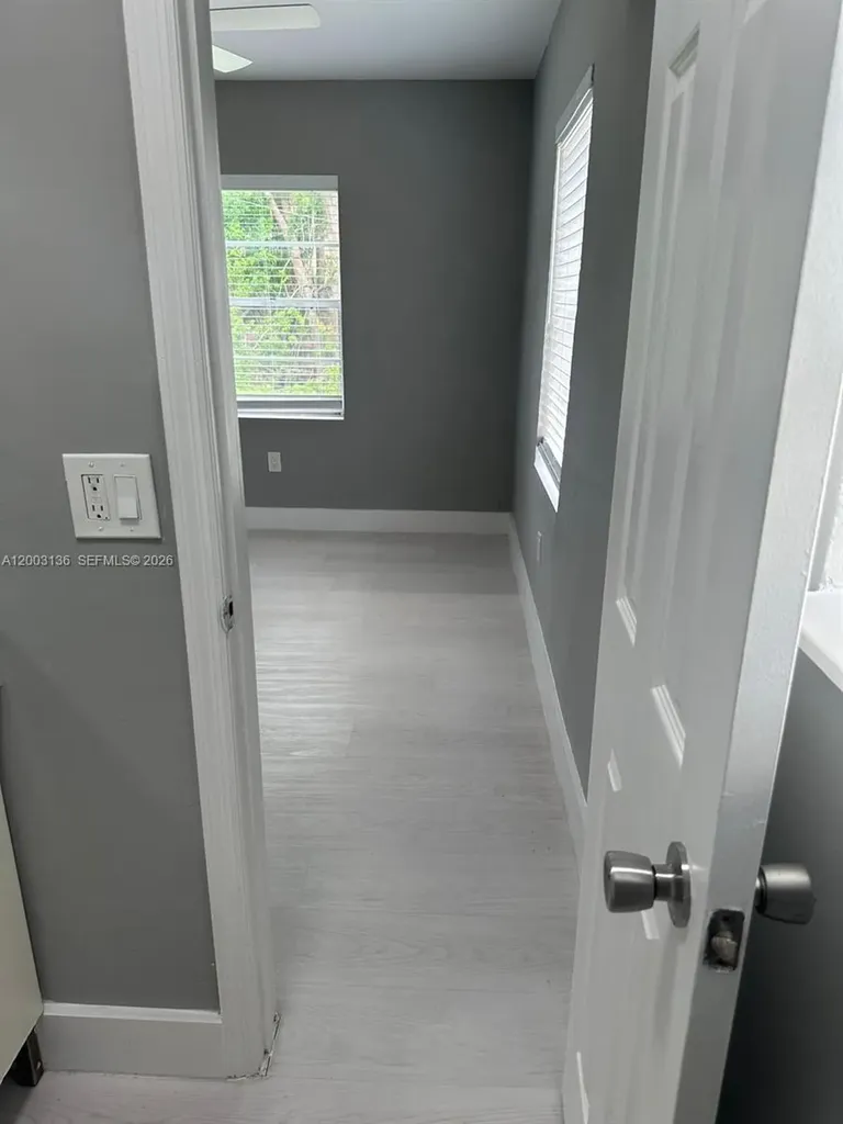 2016 Miami Road Fort Lauderdale FL 33316