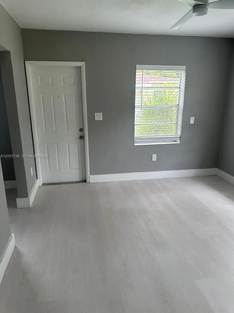 2016 Miami Road Fort Lauderdale FL 33316