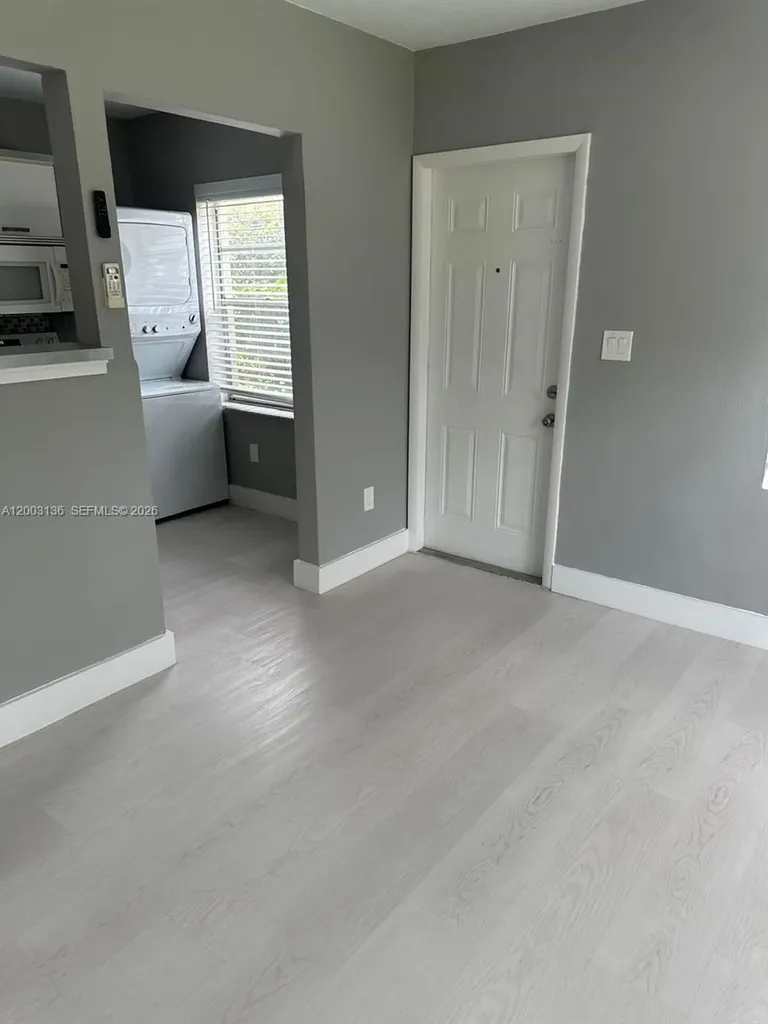 2016 Miami Road Fort Lauderdale FL 33316