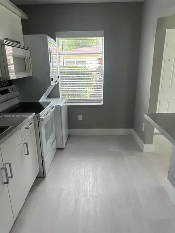 2016 Miami Road Fort Lauderdale FL 33316