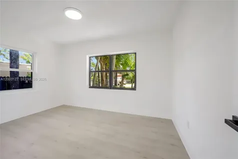 1315 NE 130th Street North Miami FL 33161