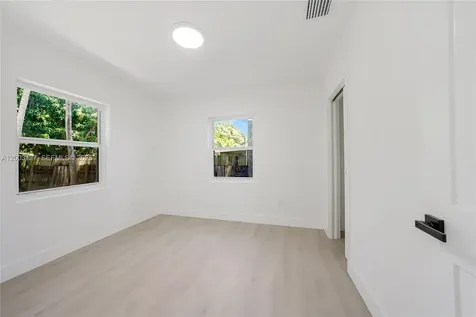 1315 NE 130th Street North Miami FL 33161