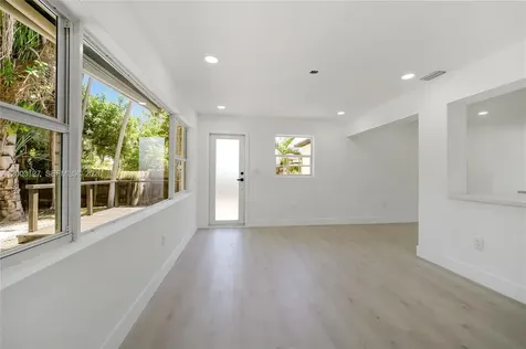 1315 NE 130th Street North Miami FL 33161