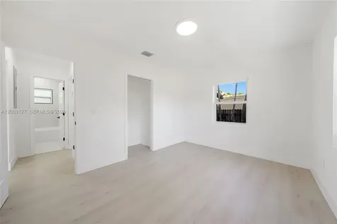 1315 NE 130th Street North Miami FL 33161