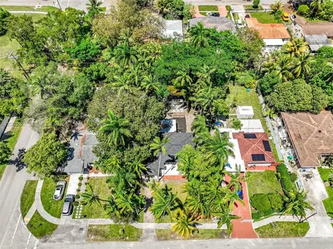 1315 NE 130th Street North Miami FL 33161