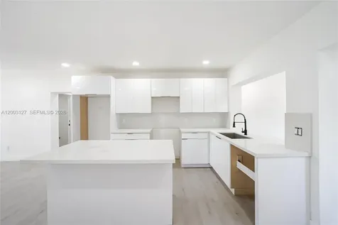 1315 NE 130th Street North Miami FL 33161