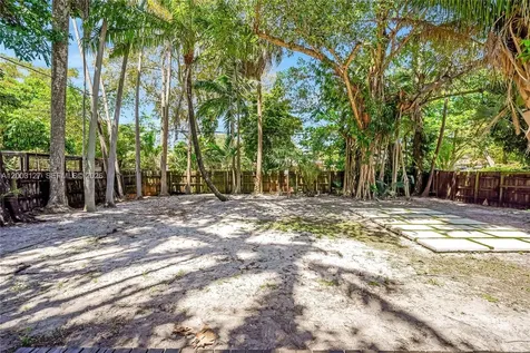 1315 NE 130th Street North Miami FL 33161