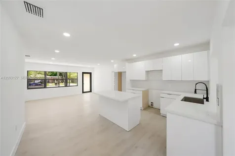 1315 NE 130th Street North Miami FL 33161