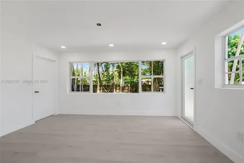 1315 NE 130th Street North Miami FL 33161