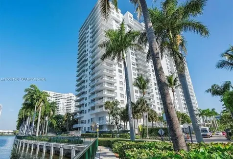 2851 NE 183rd Street Aventura FL 33160