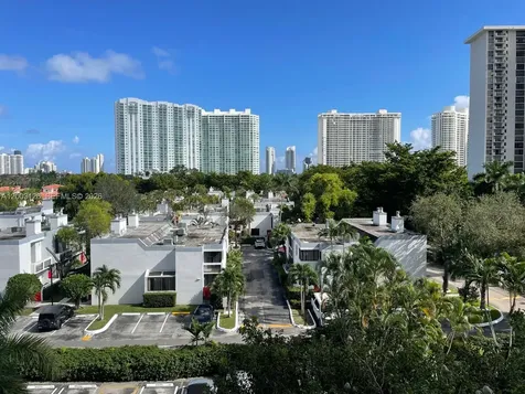 2851 NE 183rd Street Aventura FL 33160