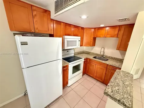 417 NE 17th Avenue Fort Lauderdale FL 33301