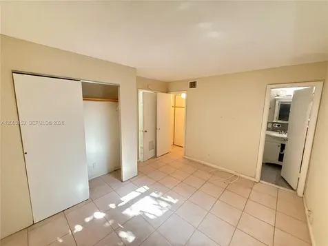 417 NE 17th Avenue Fort Lauderdale FL 33301