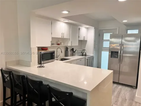 240 Galen Drive Key Biscayne FL 33149