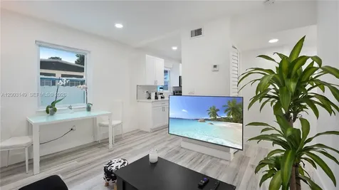 1441 NE 154th Terrace North Miami Beach FL 33162