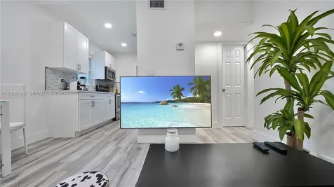 1441 NE 154th Terrace North Miami Beach FL 33162