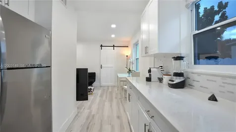 1441 NE 154th Terrace North Miami Beach FL 33162