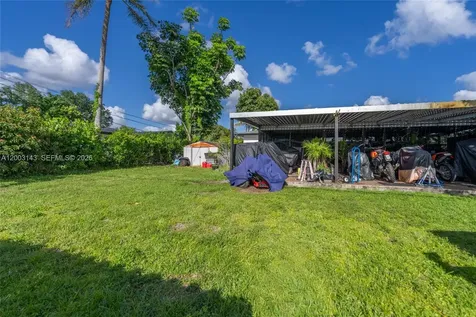 861 NW 67th Avenue Plantation FL 33317