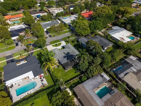 861 NW 67th Avenue Plantation FL 33317