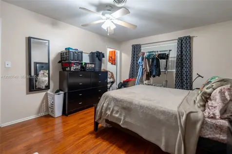 861 NW 67th Avenue Plantation FL 33317