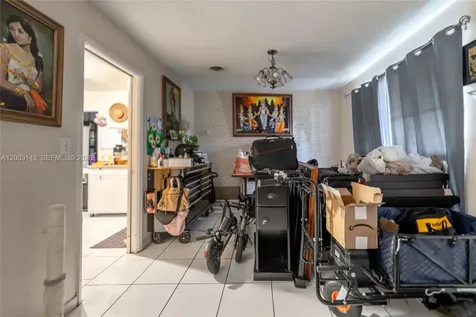 861 NW 67th Avenue Plantation FL 33317