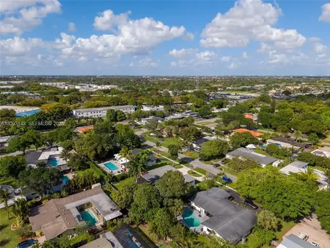 861 NW 67th Avenue Plantation FL 33317