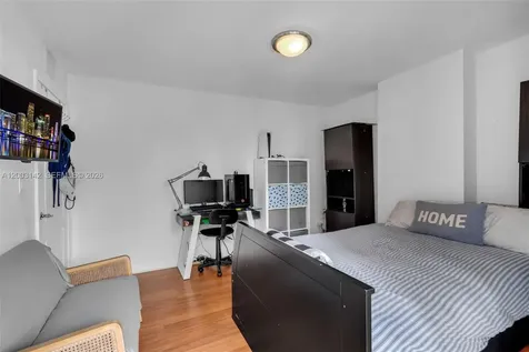 1200 Brickell Bay Drive Miami FL 33131