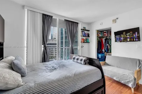 1200 Brickell Bay Drive Miami FL 33131