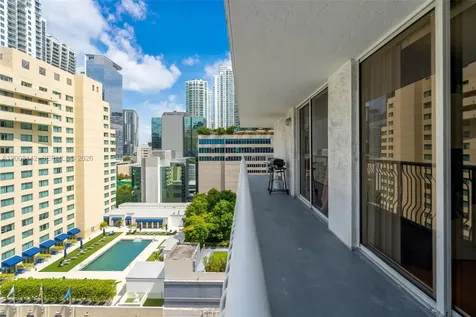 1200 Brickell Bay Drive Miami FL 33131