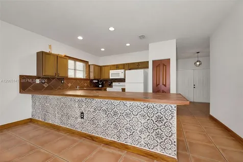 1350 NE 42nd Avenue Homestead FL 33033