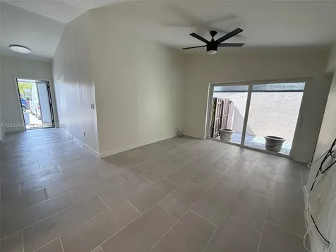 531 SW 89th Court Miami FL 33174