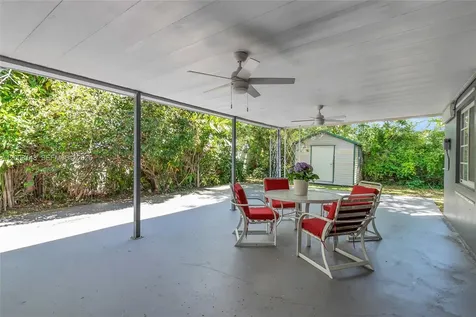 5971 W 13th Avenue Hialeah FL 33012