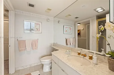 11113 Biscayne Boulevard Miami FL 33181