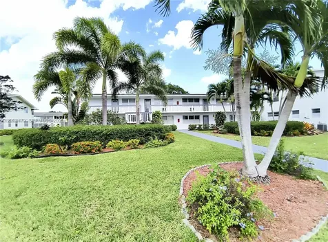 308 N Markham N Deerfield Beach FL 33442