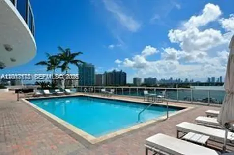 1900 Sunset Harbour Drive Miami Beach FL 33139