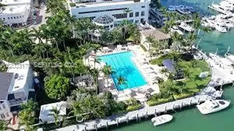 1900 Sunset Harbour Drive Miami Beach FL 33139