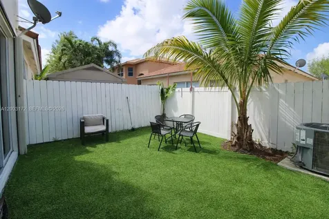 2264 NE 42nd Circle Homestead FL 33033