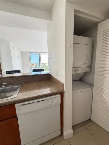 219 NW 12th Avenue Miami FL 33128