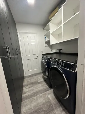 15981 SW 54th Terrace Miami FL 33185