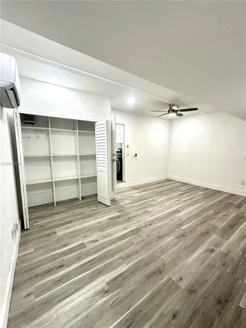 15981 SW 54th Terrace Miami FL 33185
