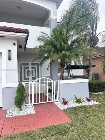 15981 SW 54th Terrace Miami FL 33185