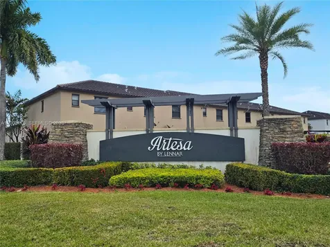 11410 SW 252nd Terrace Homestead FL 33032