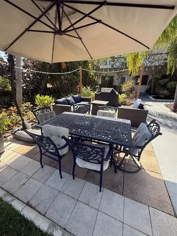 115 S C Street Lake Worth FL 33460
