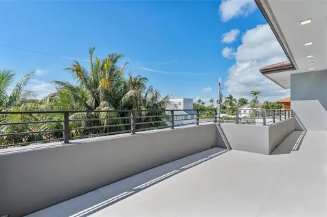 760 Woodcrest Road Key Biscayne FL 33149