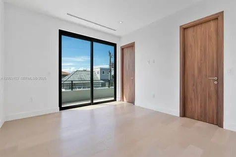 760 Woodcrest Road Key Biscayne FL 33149