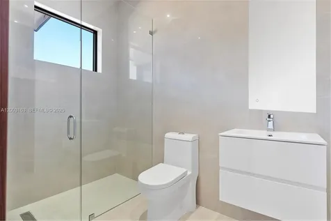 760 Woodcrest Road Key Biscayne FL 33149