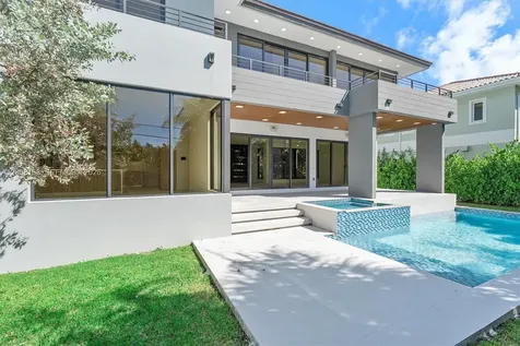 760 Woodcrest Road Key Biscayne FL 33149
