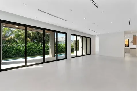 760 Woodcrest Road Key Biscayne FL 33149